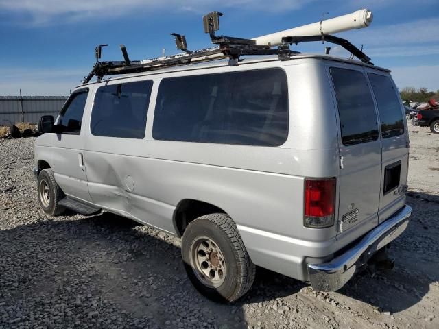 2010 Ford Econoline E350 Super Duty Wagon