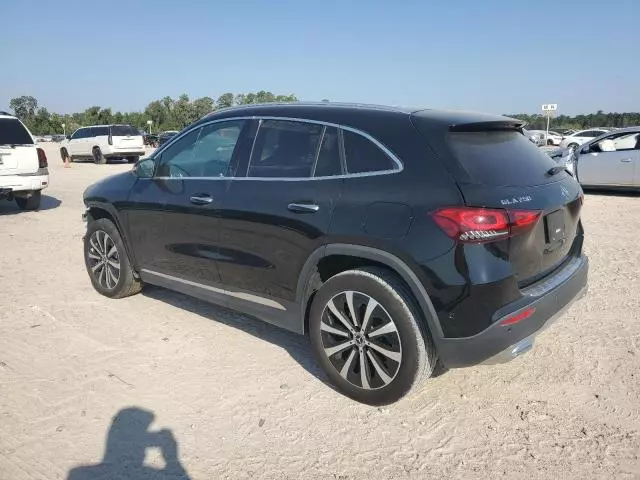 2023 Mercedes-Benz GLA 250