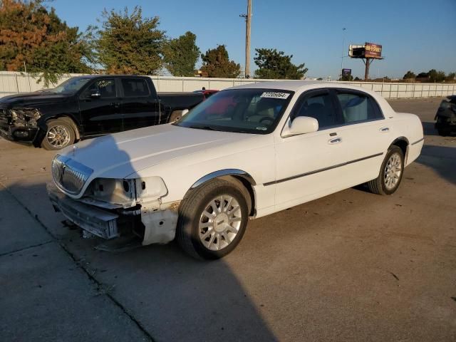 2006 Lincoln Town Car Signature