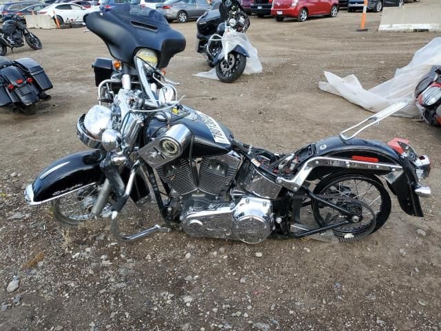 2013 Harley-Davidson Flstn Softail Deluxe