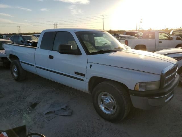 1999 Dodge RAM 2500