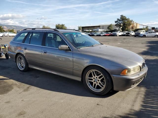 2002 BMW 525 IT Automatic