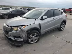 Carros salvage sin ofertas aún a la venta en subasta: 2022 Honda HR-V LX