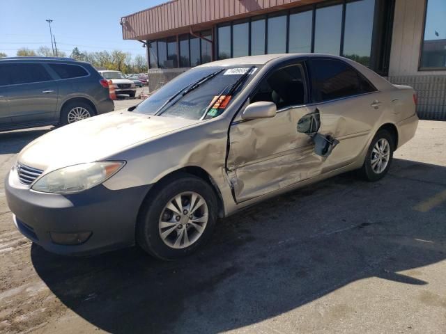 2005 Toyota Camry LE