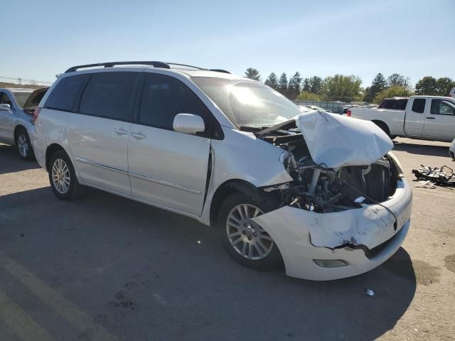 2008 Toyota Sienna XLE