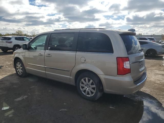 2013 Chrysler Town & Country Touring