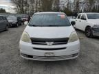 2004 Toyota Sienna XLE