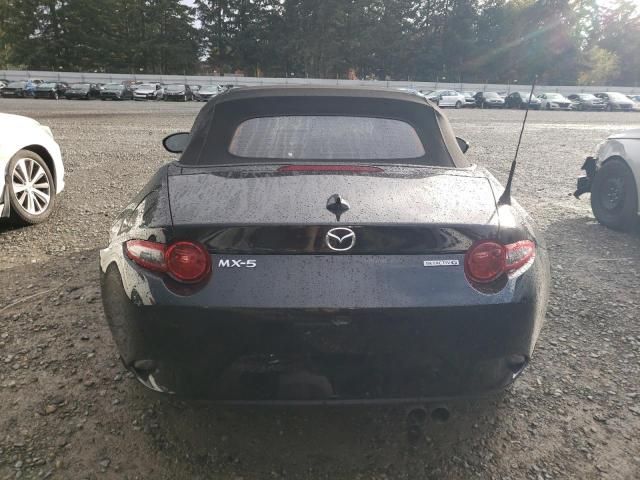 2022 Mazda MX-5 Miata Grand Touring