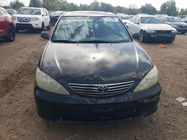 2005 Toyota Camry LE