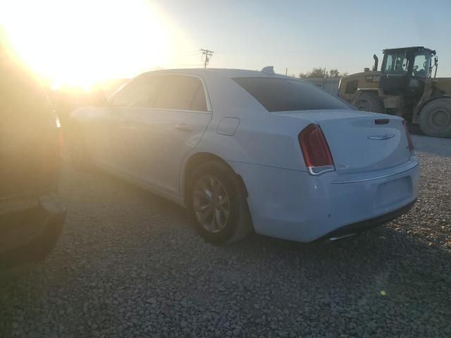 2016 Chrysler 300 Limited