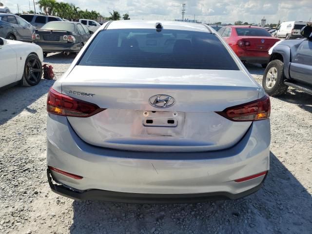 2022 Hyundai Accent SE