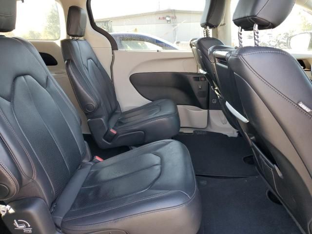 2017 Chrysler Pacifica Touring L Plus