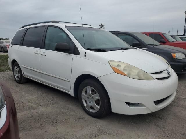 2007 Toyota Sienna CE