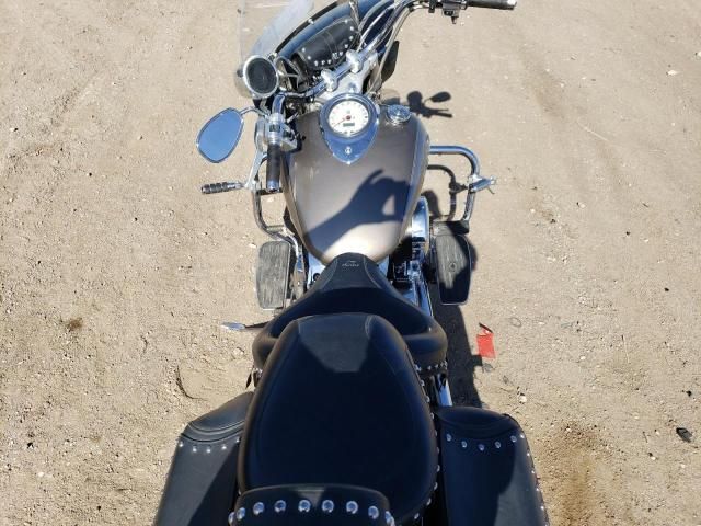 2002 Yamaha XVS1100 A