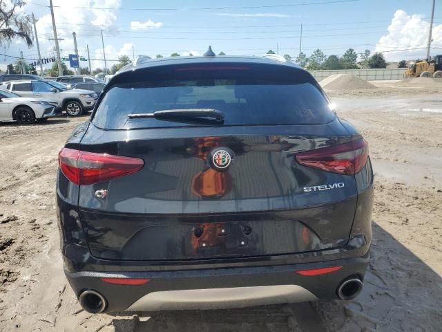 2018 Alfa Romeo Stelvio