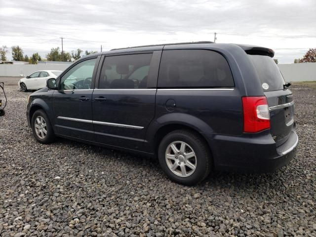 2013 Chrysler Town & Country Touring