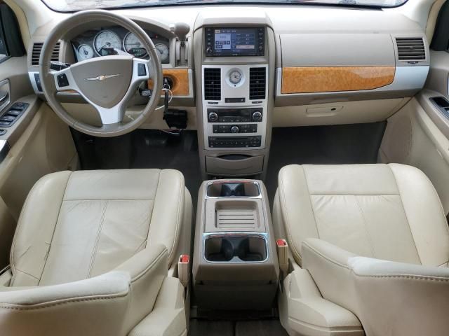 2008 Chrysler Town & Country Limited