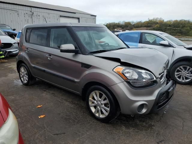 2013 KIA Soul +