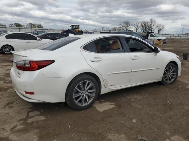 2016 Lexus ES 300H