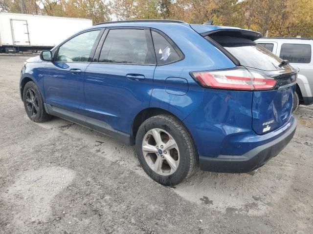 2020 Ford Edge SE