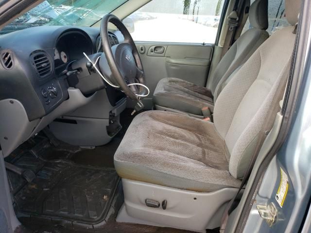 2005 Dodge Grand Caravan SE