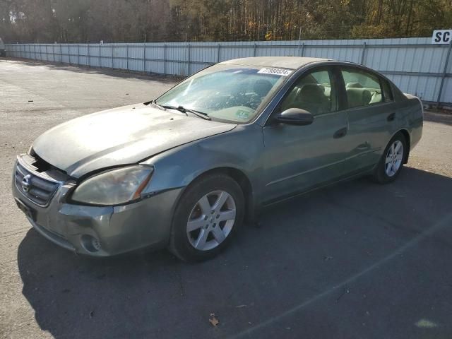 2002 Nissan Altima Base