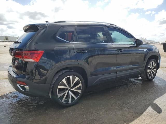 2022 Volkswagen Taos SE