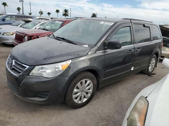 2012 Volkswagen Routan SE