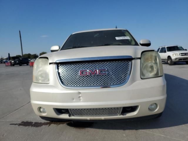 2011 GMC Yukon Denali