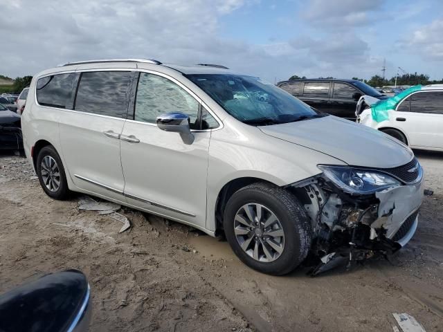 2020 Chrysler Pacifica Hybrid Limited