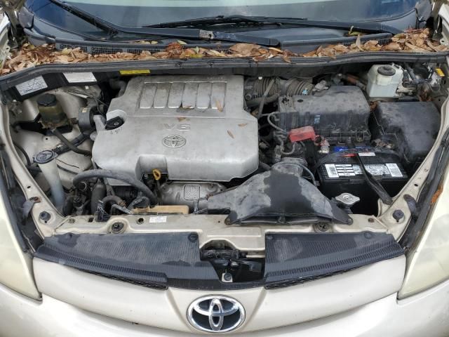 2007 Toyota Sienna CE