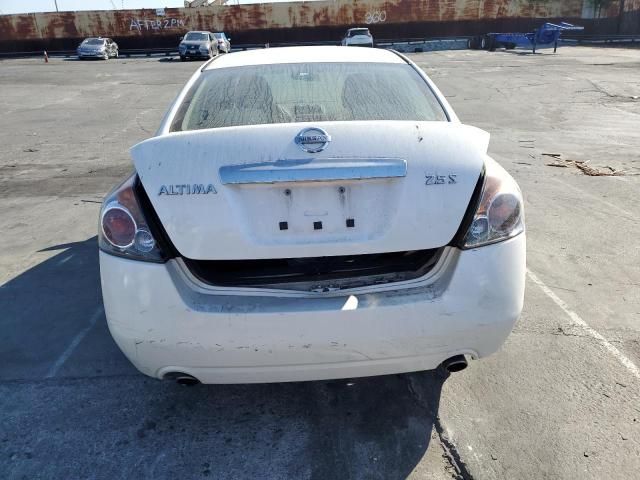 2010 Nissan Altima Base