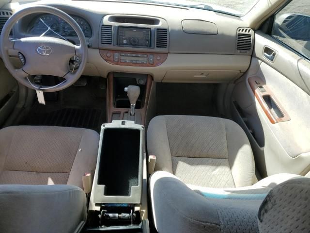 2002 Toyota Camry LE