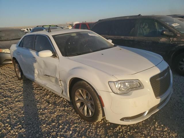 2016 Chrysler 300 Limited