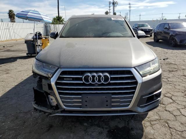 2017 Audi Q7 Premium Plus