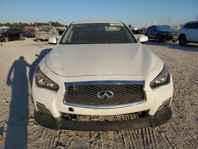 2015 Infiniti Q50 Base