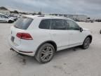 2015 Volkswagen Touareg V6