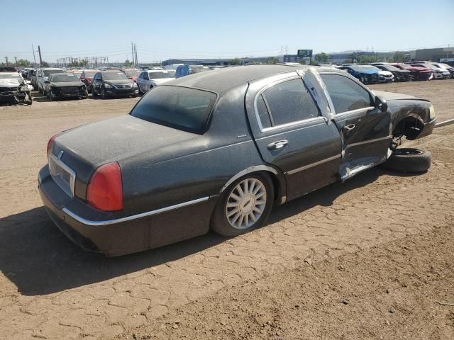 2004 Lincoln Town Car Ultimate