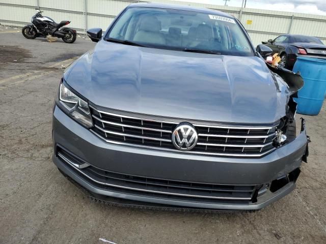 2017 Volkswagen Passat SE