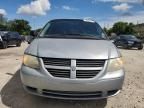 2005 Dodge Grand Caravan SE