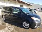 2013 Toyota Sienna XLE