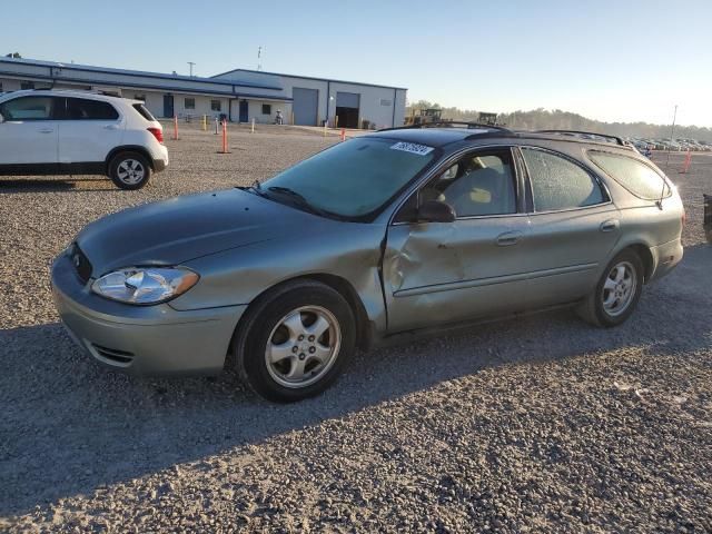 2005 Ford Taurus SE