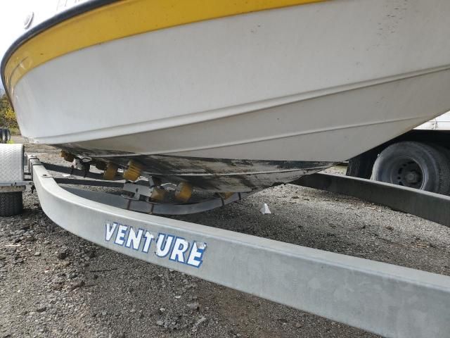 2006 Crownline Boat