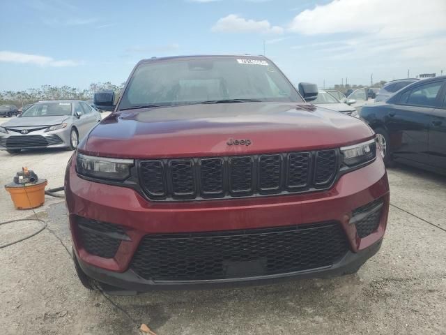 2024 Jeep Grand Cherokee Laredo