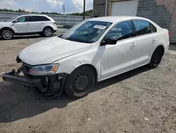 Salvage cars for sale at Fredericksburg, VA auction: 2013 Volkswagen Jetta Base