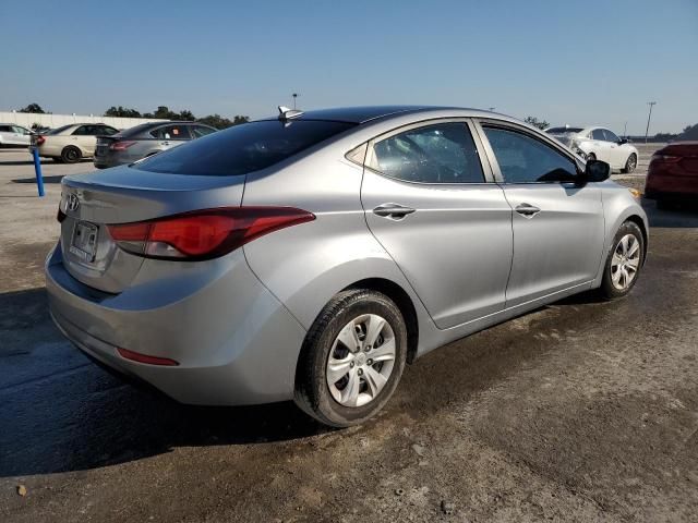 2016 Hyundai Elantra SE