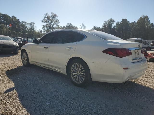 2015 Infiniti Q70 3.7