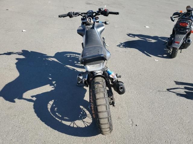 2021 Husqvarna Vitpilen 401/SVARTPILEN 401