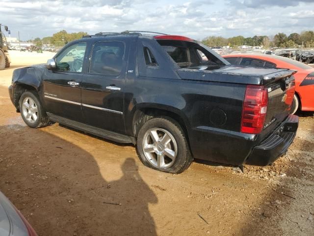 2012 Chevrolet Avalanche LTZ