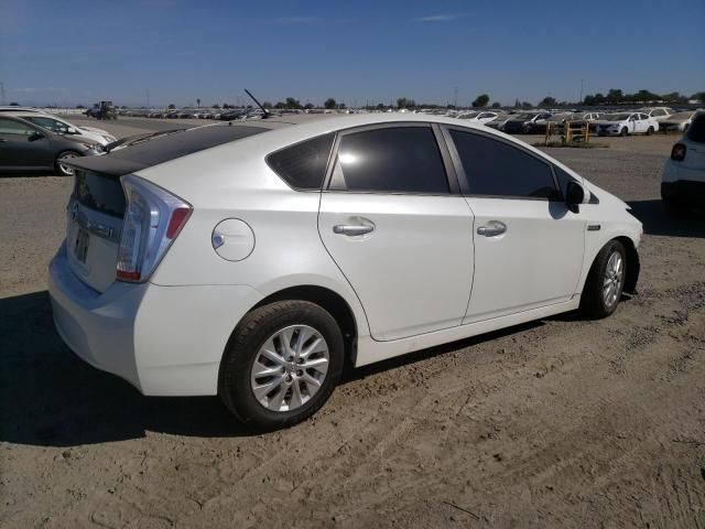 2014 Toyota Prius PLUG-IN